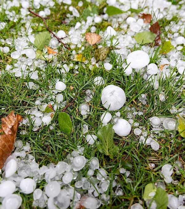 Wetterereignisse wie Hagel oder Starkregen, die zu grossen Schäden führen können, werden extremer. Bild: Zurich Versicherung
