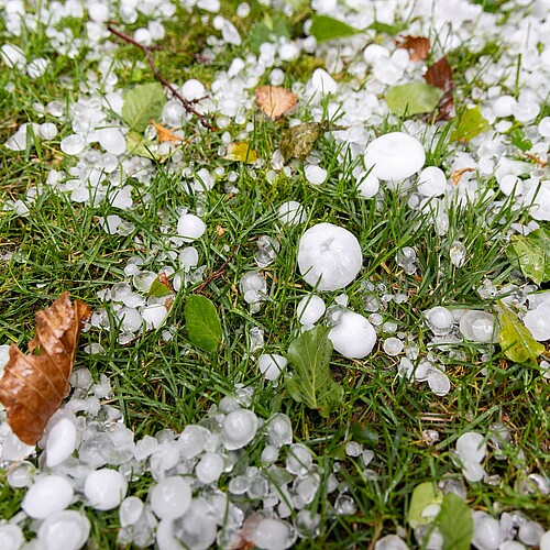 Wetterereignisse wie Hagel oder Starkregen, die zu grossen Schäden führen können, werden extremer. Bild: Zurich Versicherung